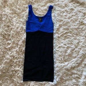 NWOT Bodycon Bebe dress SZ S
